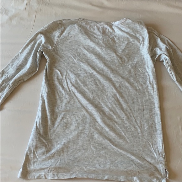 💗3/$18💗Basic long sleeve - Picture 2 of 5